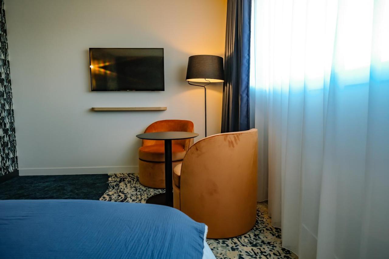 Live Hotels Bordeaux Lac 브뤼헤 외부 사진